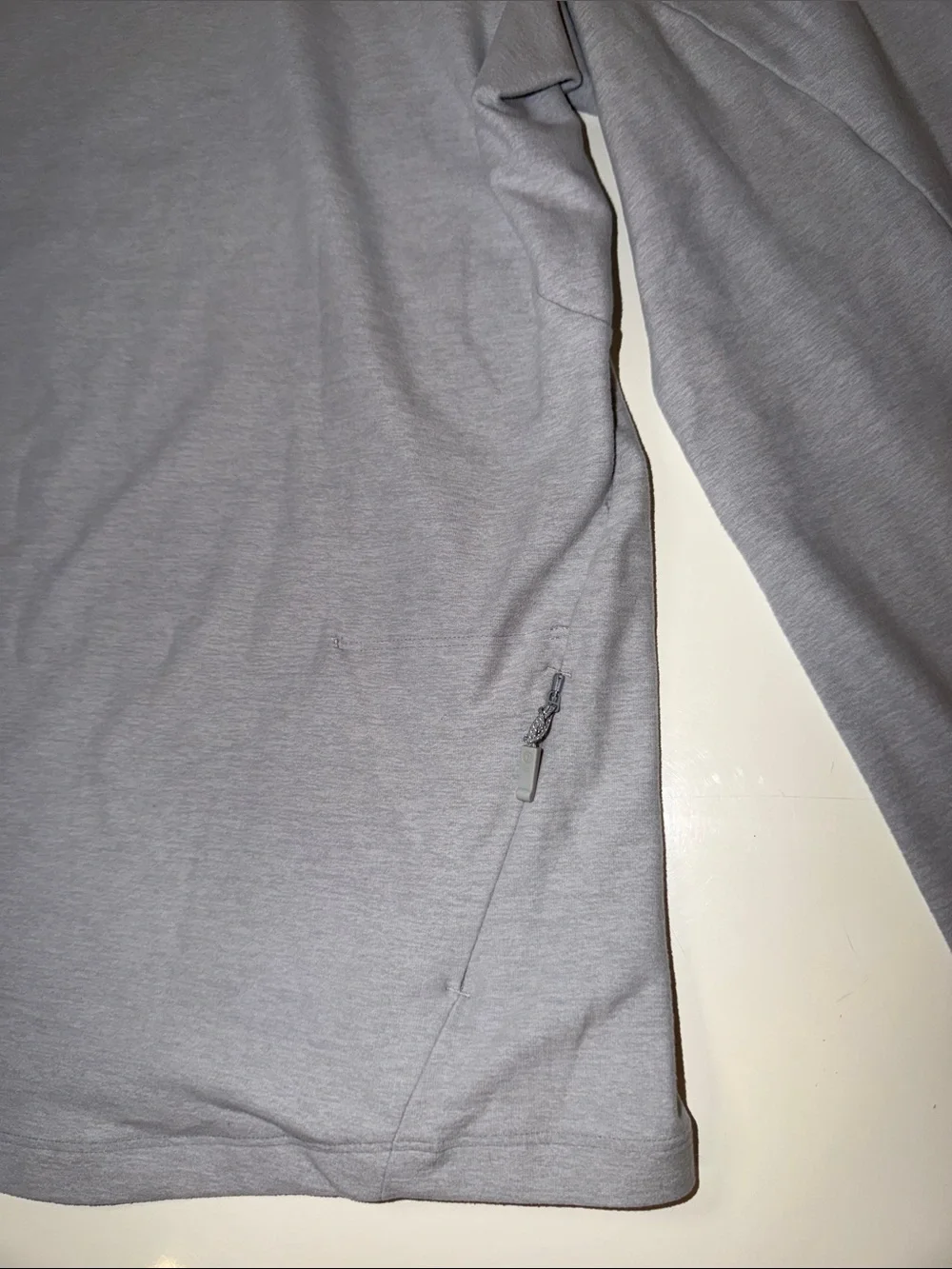 Lululemon Men’s Surge Warm 1/2 Zip Heathered Sea Salt, Size S